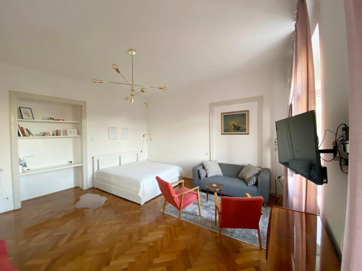 Bright Apartment 45M2 - Free Parking - Wifi ริเยกา ภายนอก รูปภาพ
